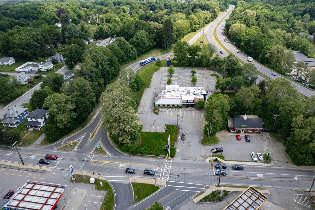Photo of 47 Central Avenue, Dover, NH 03820 (MLS # 5062043)