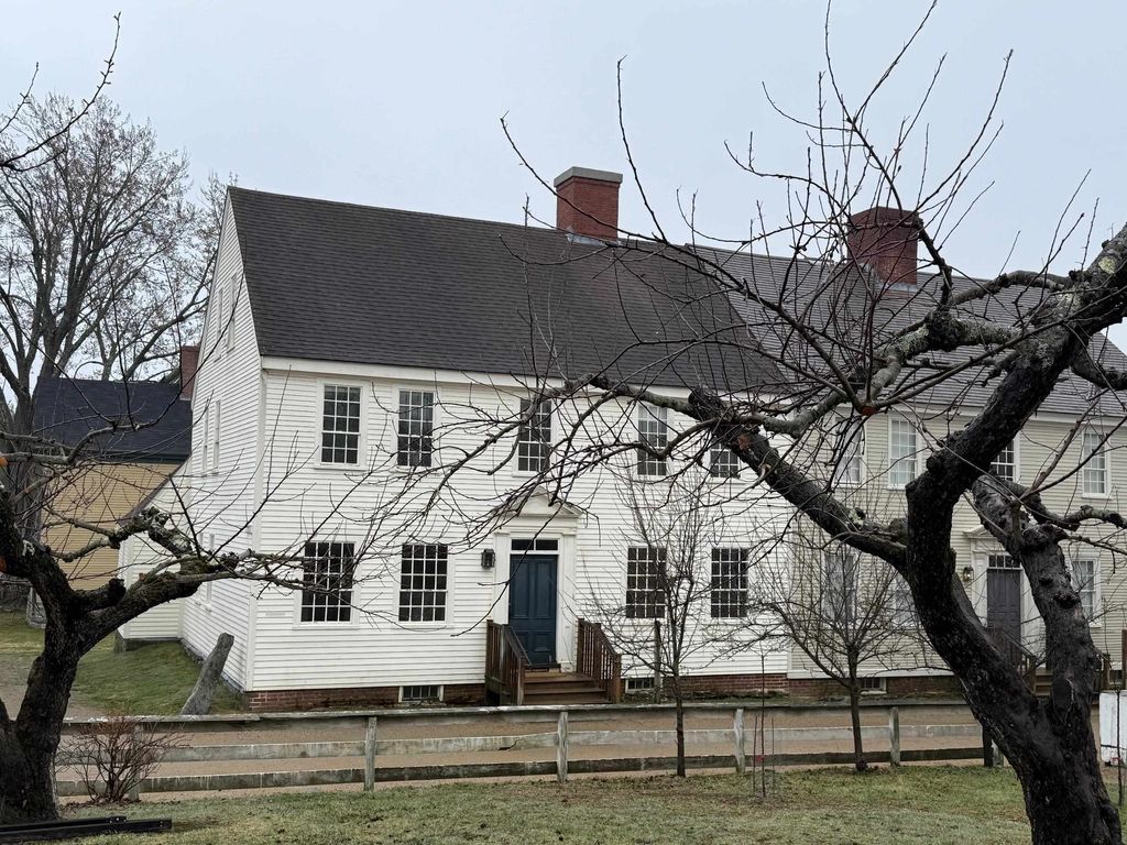 Photo of 74 Jefferson Street, Portsmouth, NH 03801 (MLS # 5082855)