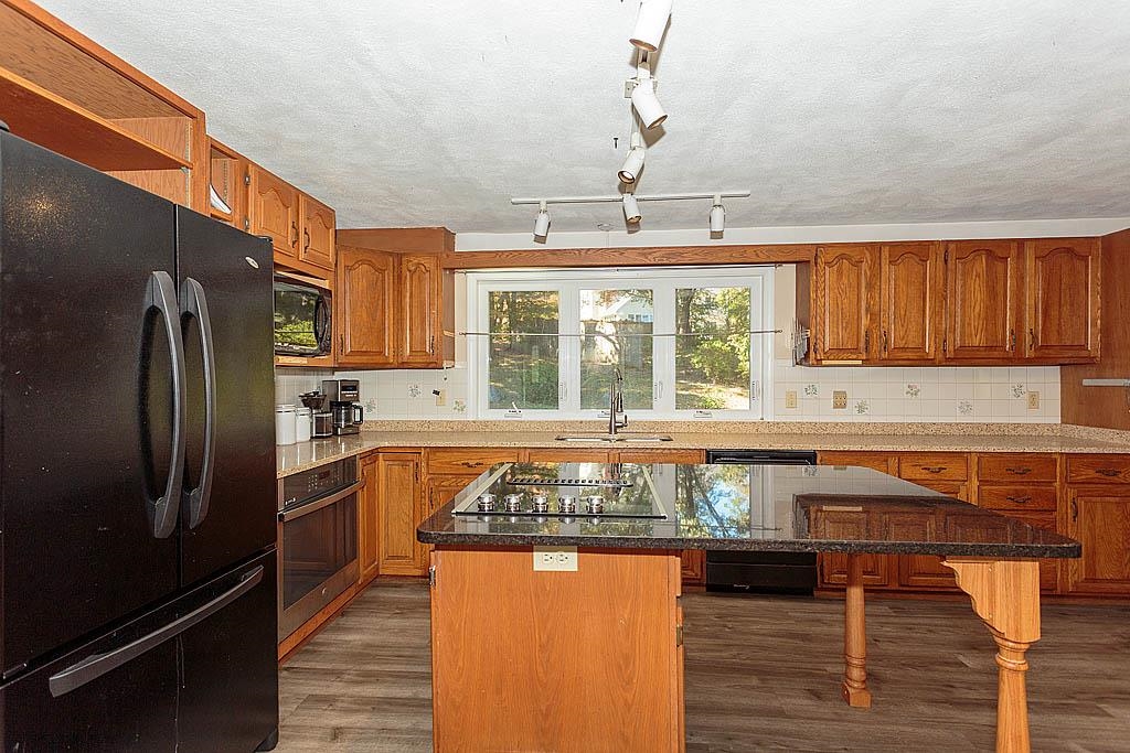 14 Parrish Hill Drive