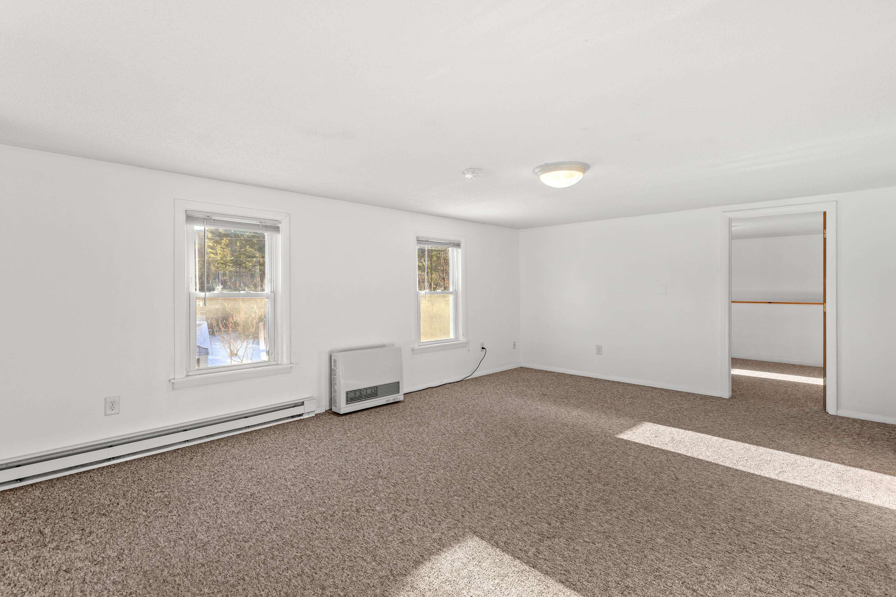 Lebanon, New Hampshire 03766, United States, 3 Bedrooms Bedrooms, ,2 BathroomsBathrooms,Residential,Active,253469