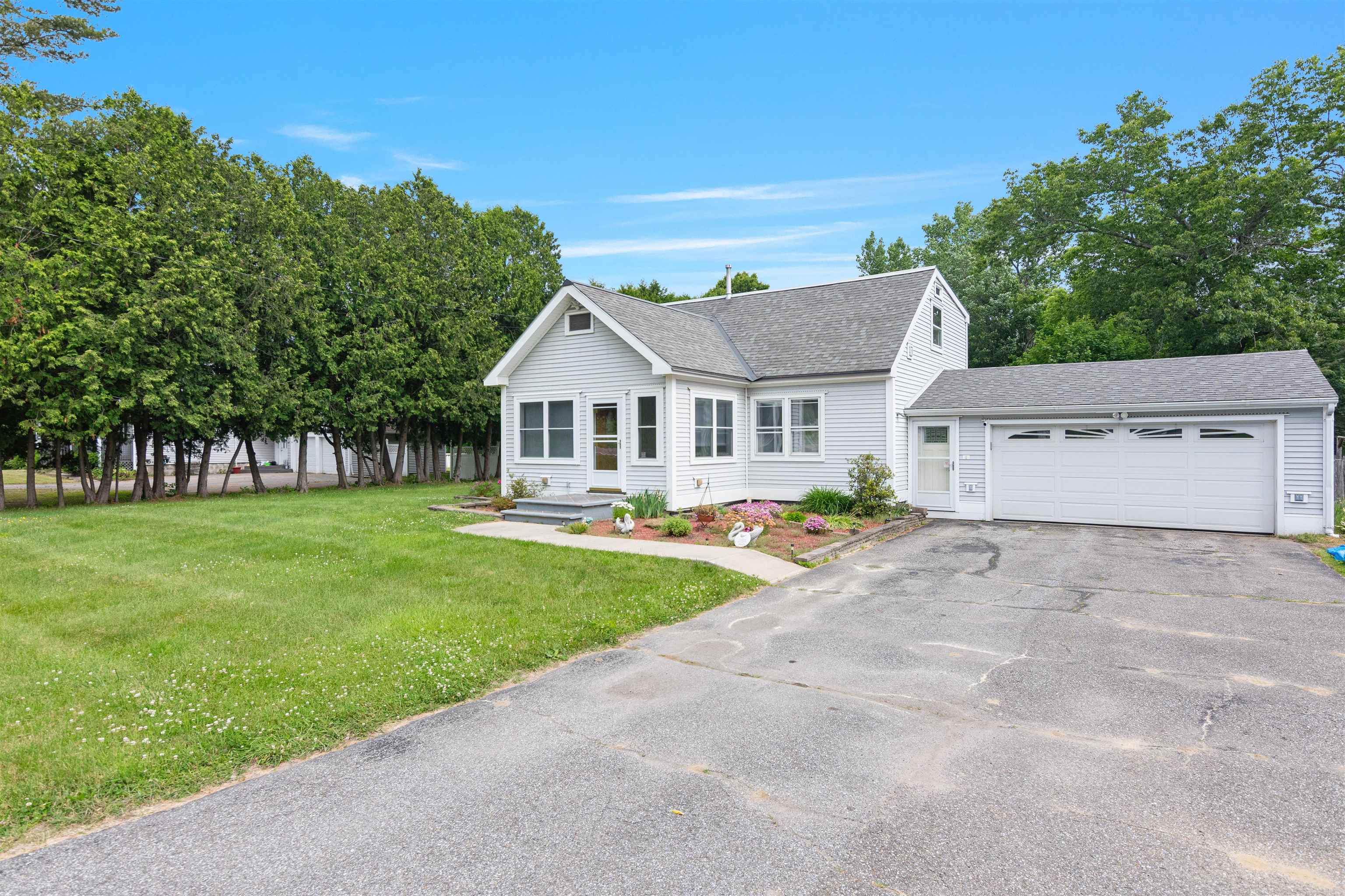 1195 Bay Road