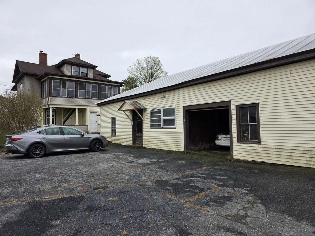 Photo of 2729 Dartmouth College Highway, Haverhill, NH 03774 (MLS # 5087461)