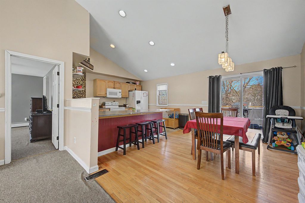 Photo of 31 Oak Street, Newport, NH 03773 (MLS # 5081621)