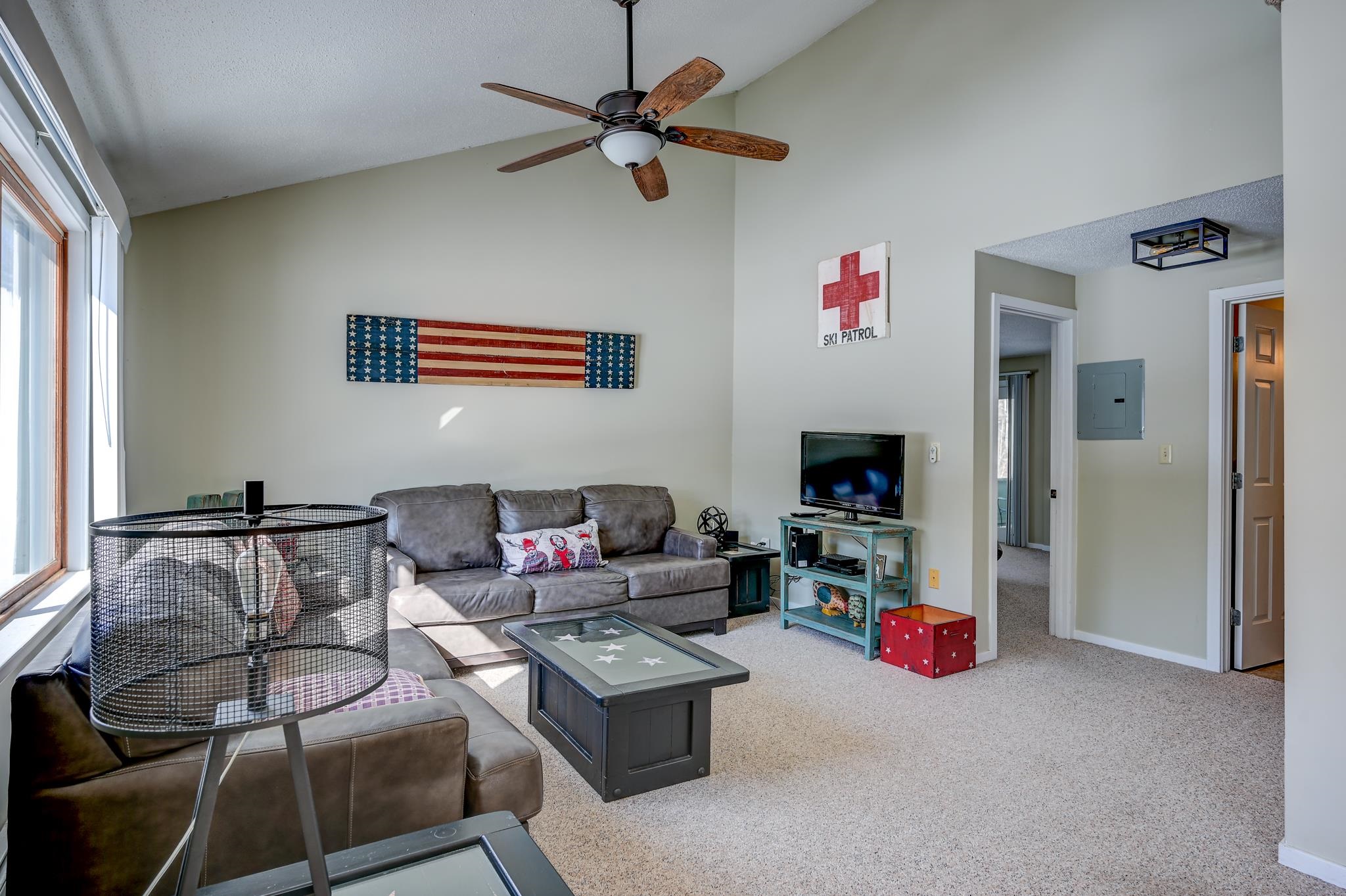 18E Seasons at Attitash Road