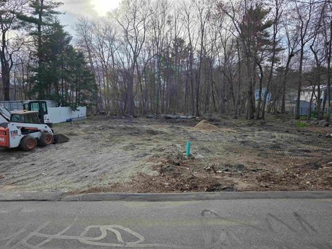 3 Stanwood Road Salem NH 03079