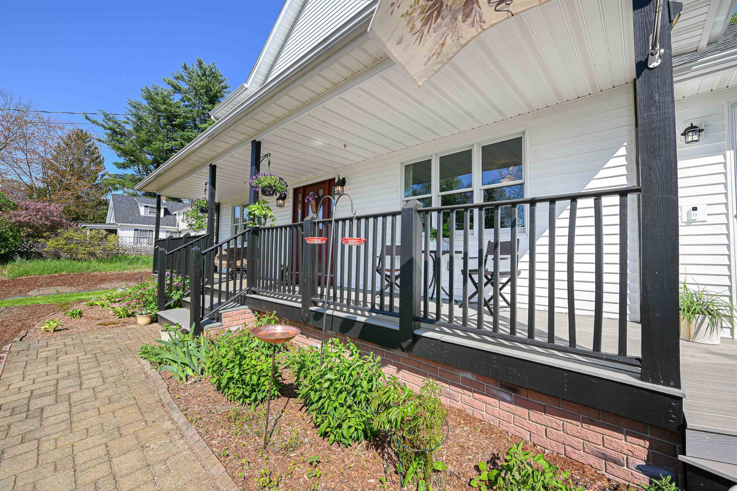 27 Elmer Avenue