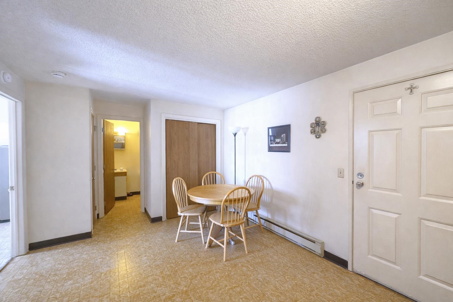 12 East Side Drive 11