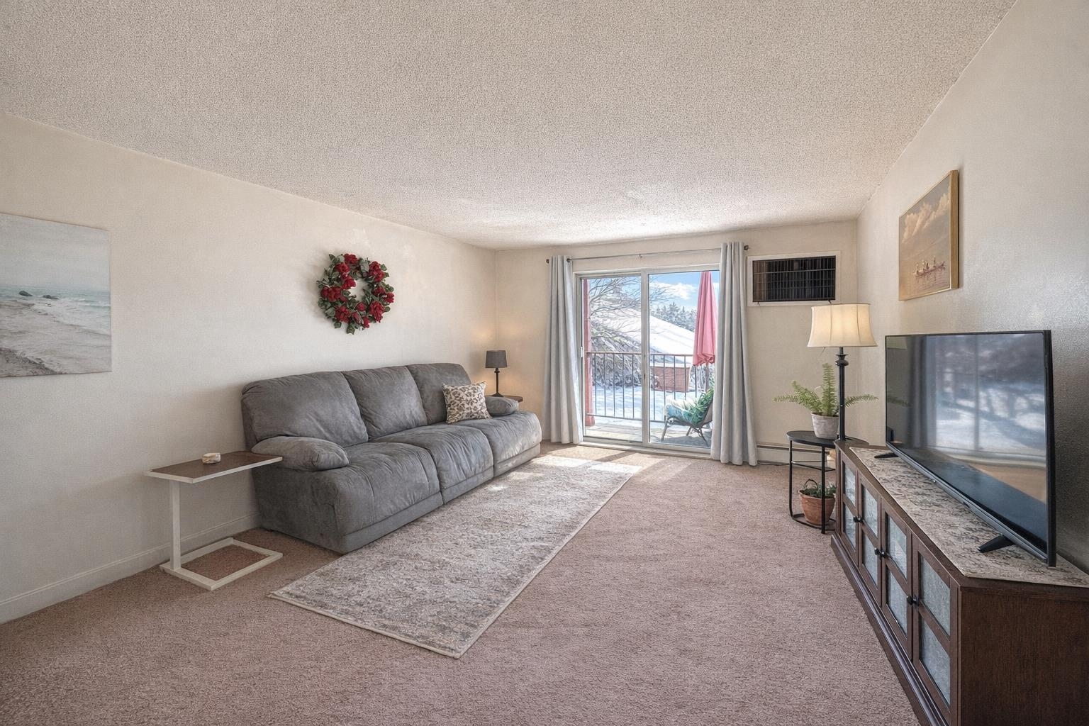 12 East Side Drive 11