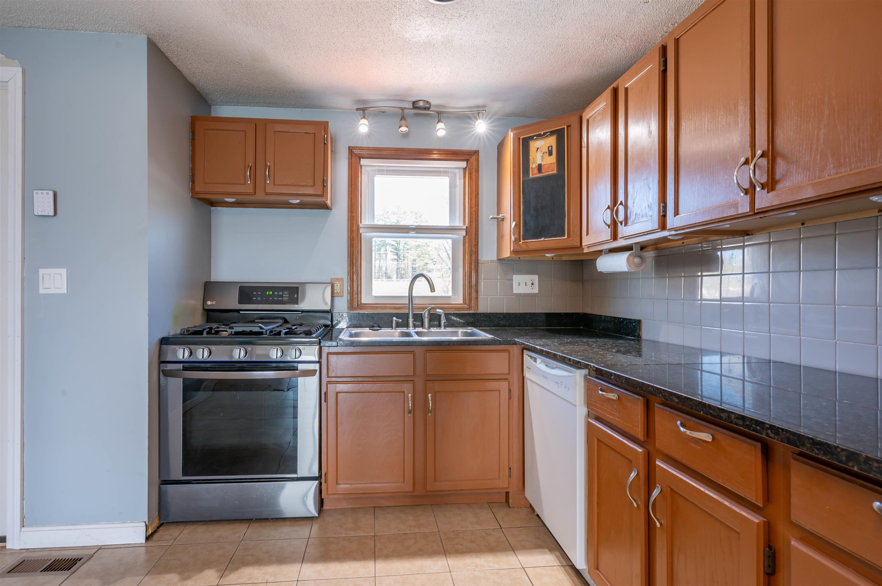 6 Pleasant Street A5