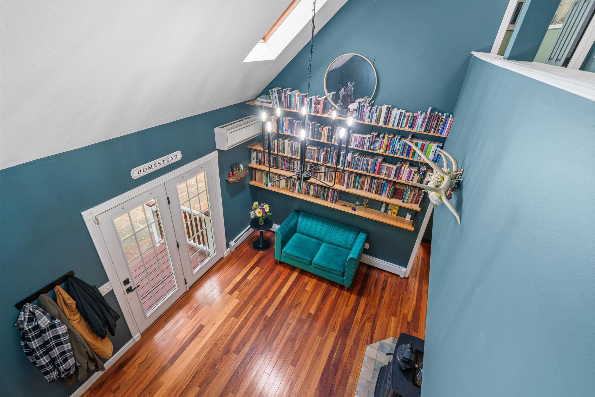 Goffstown, New Hampshire 03045, United States, 4 Bedrooms Bedrooms, ,3 BathroomsBathrooms,Residential,Active,186327