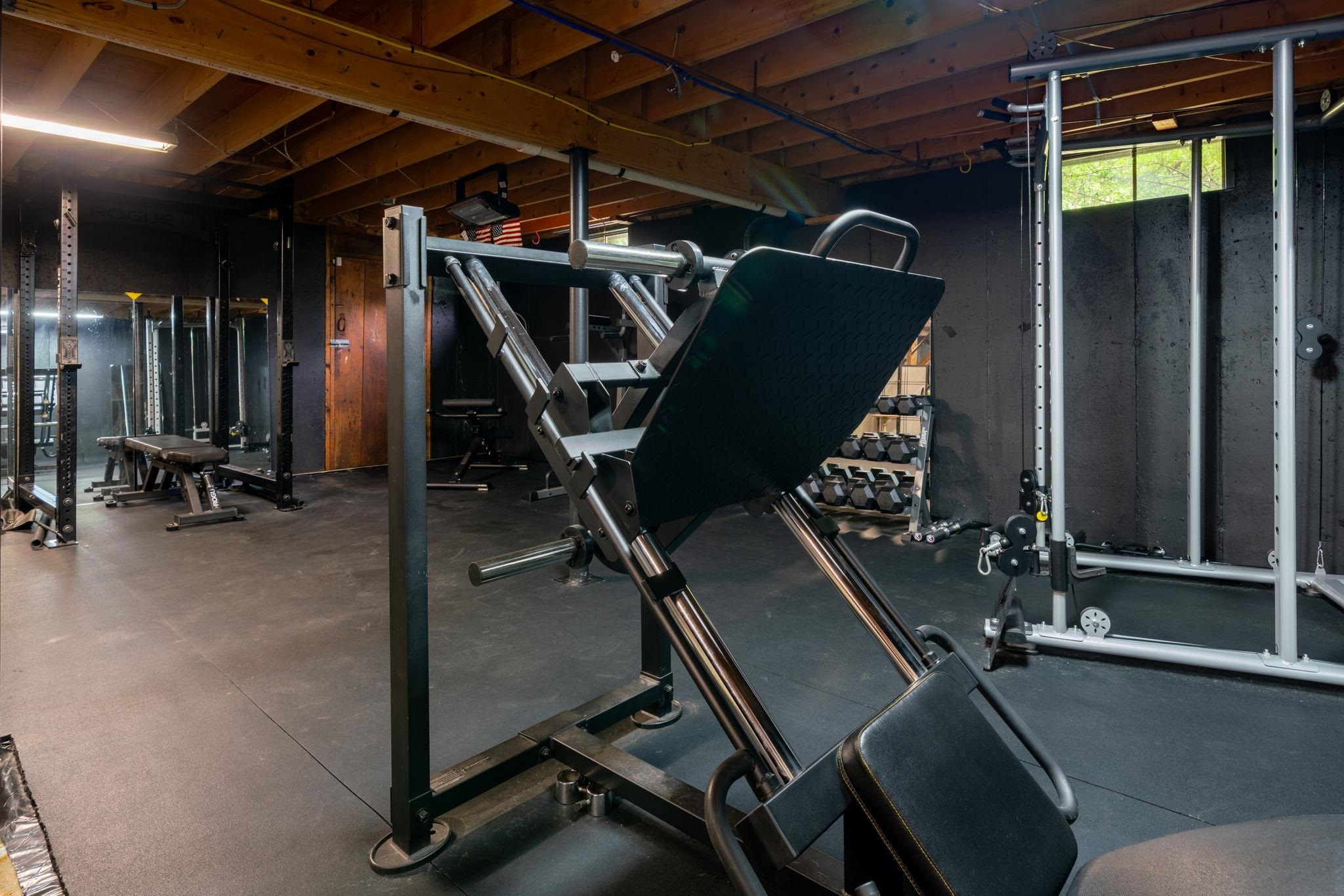 Goffstown, New Hampshire 03045, United States, 4 Bedrooms Bedrooms, ,3 BathroomsBathrooms,Residential,Active,186327