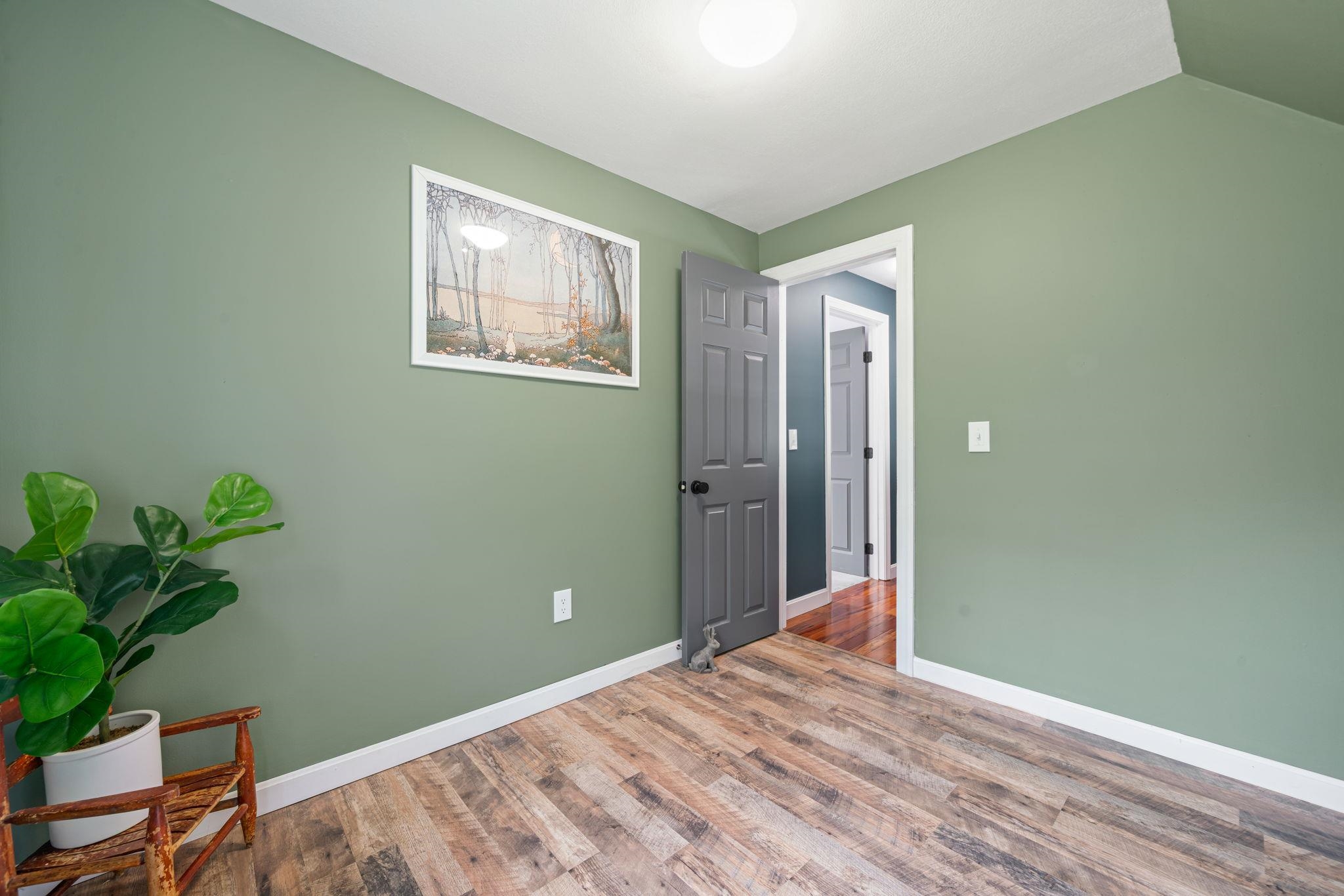 Goffstown, New Hampshire 03045, United States, 4 Bedrooms Bedrooms, ,3 BathroomsBathrooms,Residential,Active,186327