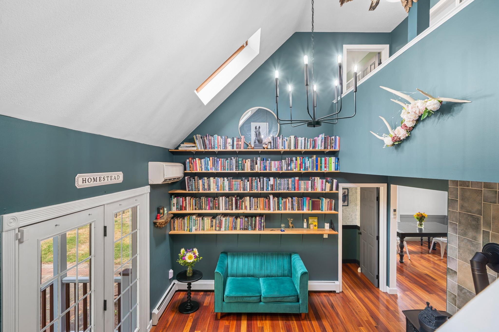 Goffstown, New Hampshire 03045, United States, 4 Bedrooms Bedrooms, ,3 BathroomsBathrooms,Residential,Active,186327