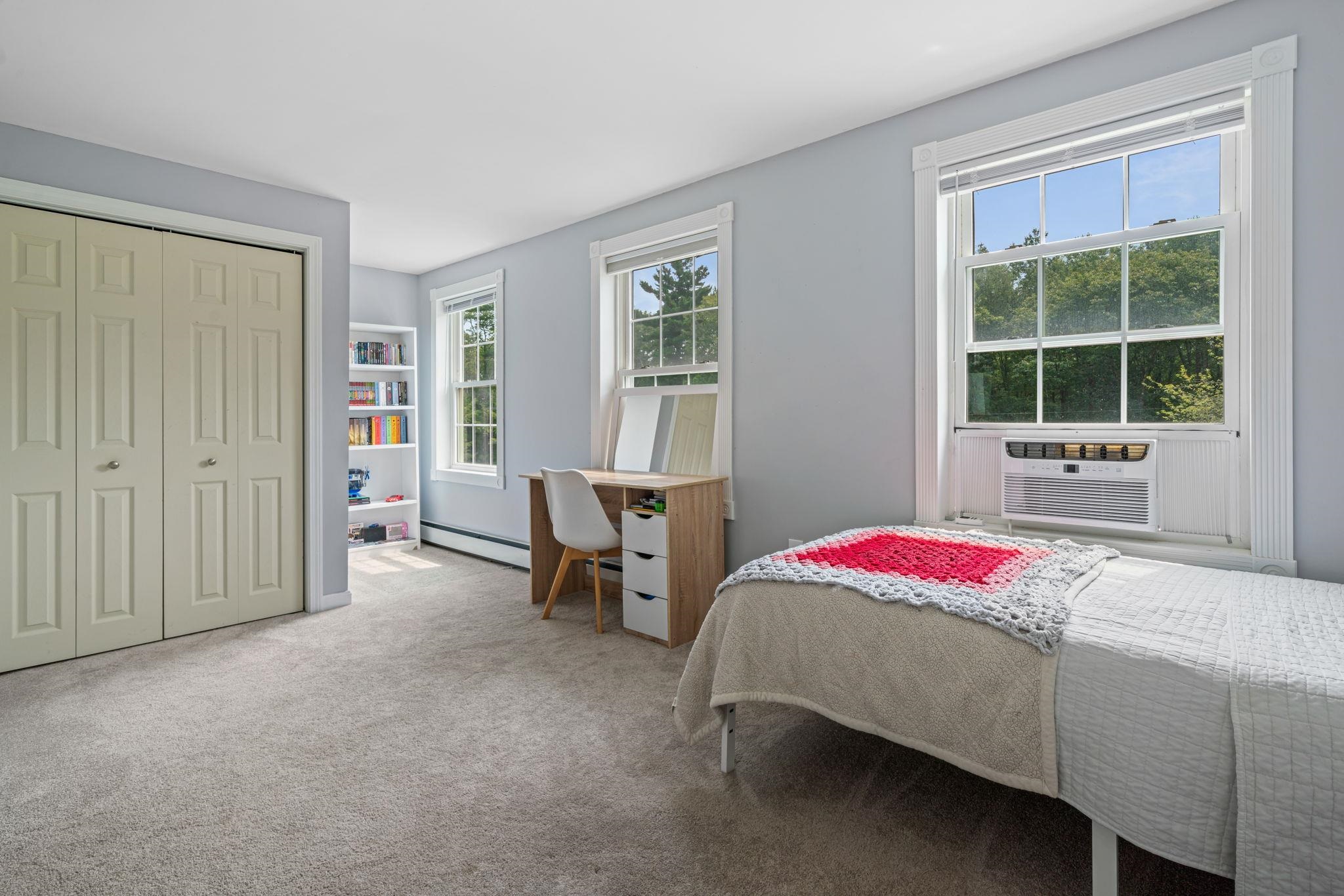 Goffstown, New Hampshire 03045, United States, 4 Bedrooms Bedrooms, ,3 BathroomsBathrooms,Residential,Active,186327