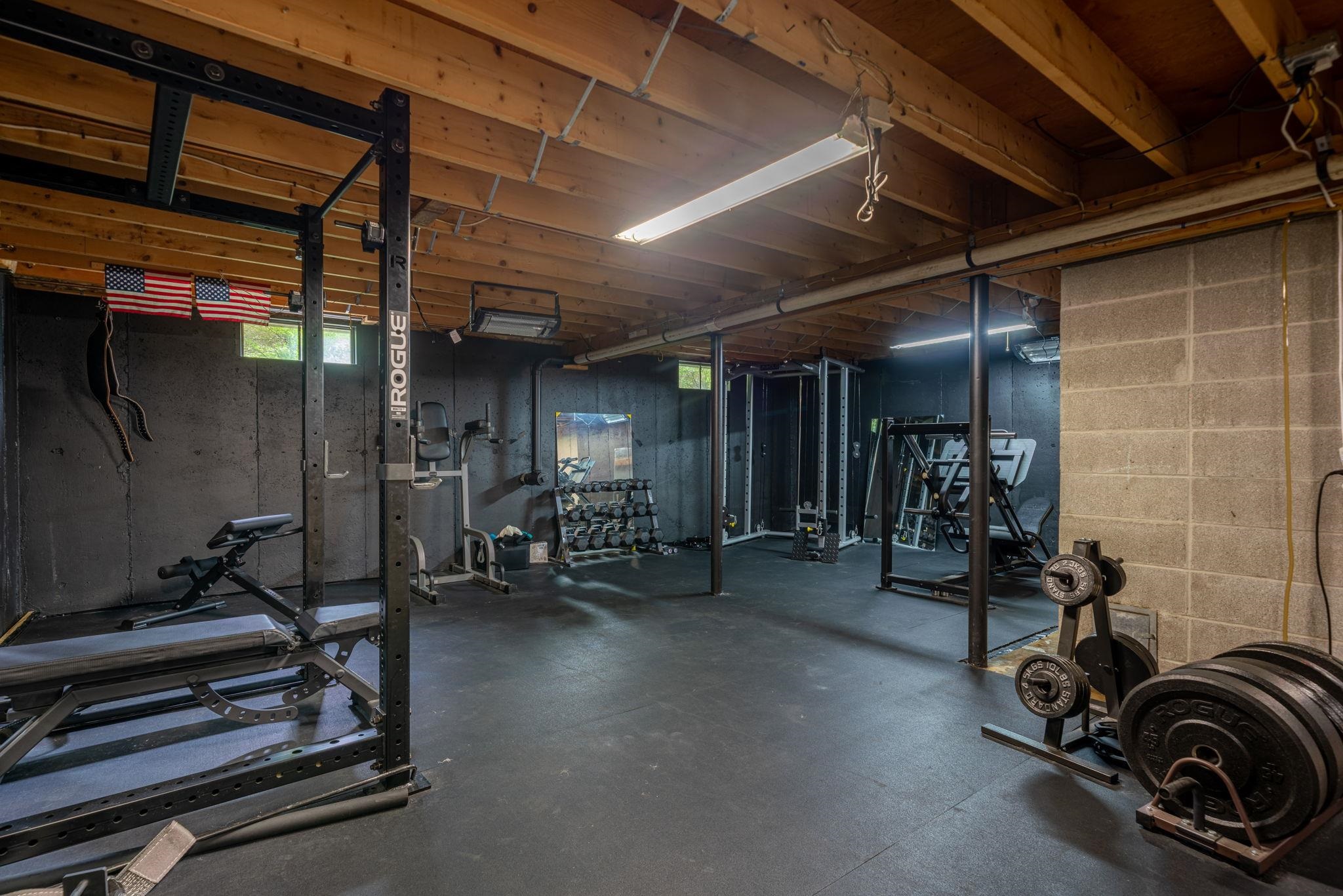 Goffstown, New Hampshire 03045, United States, 4 Bedrooms Bedrooms, ,3 BathroomsBathrooms,Residential,Active,186327