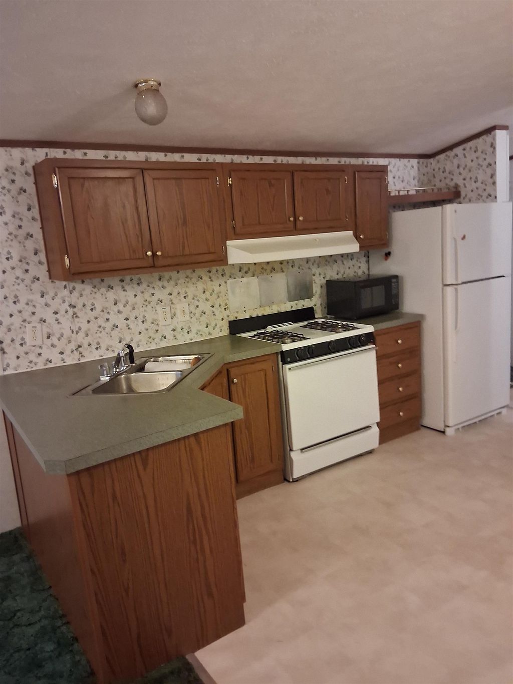 Photo of 24 Flynn Lane, Tamworth, NH 03886 (MLS # 5047882)