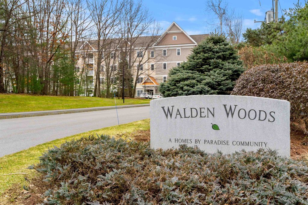 Photo of 2 Henry David Drive #209, Nashua, NH 03062 (MLS # 5081585)