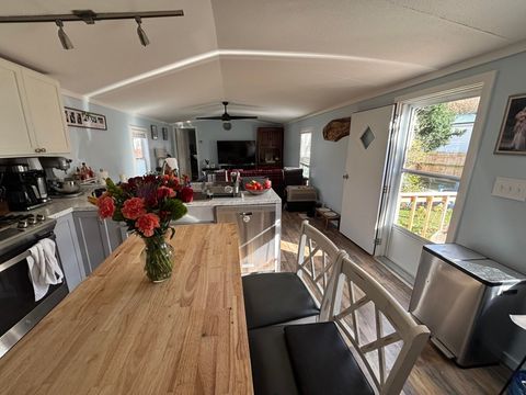 48 Lower Circle Extension Richmond VT 05477