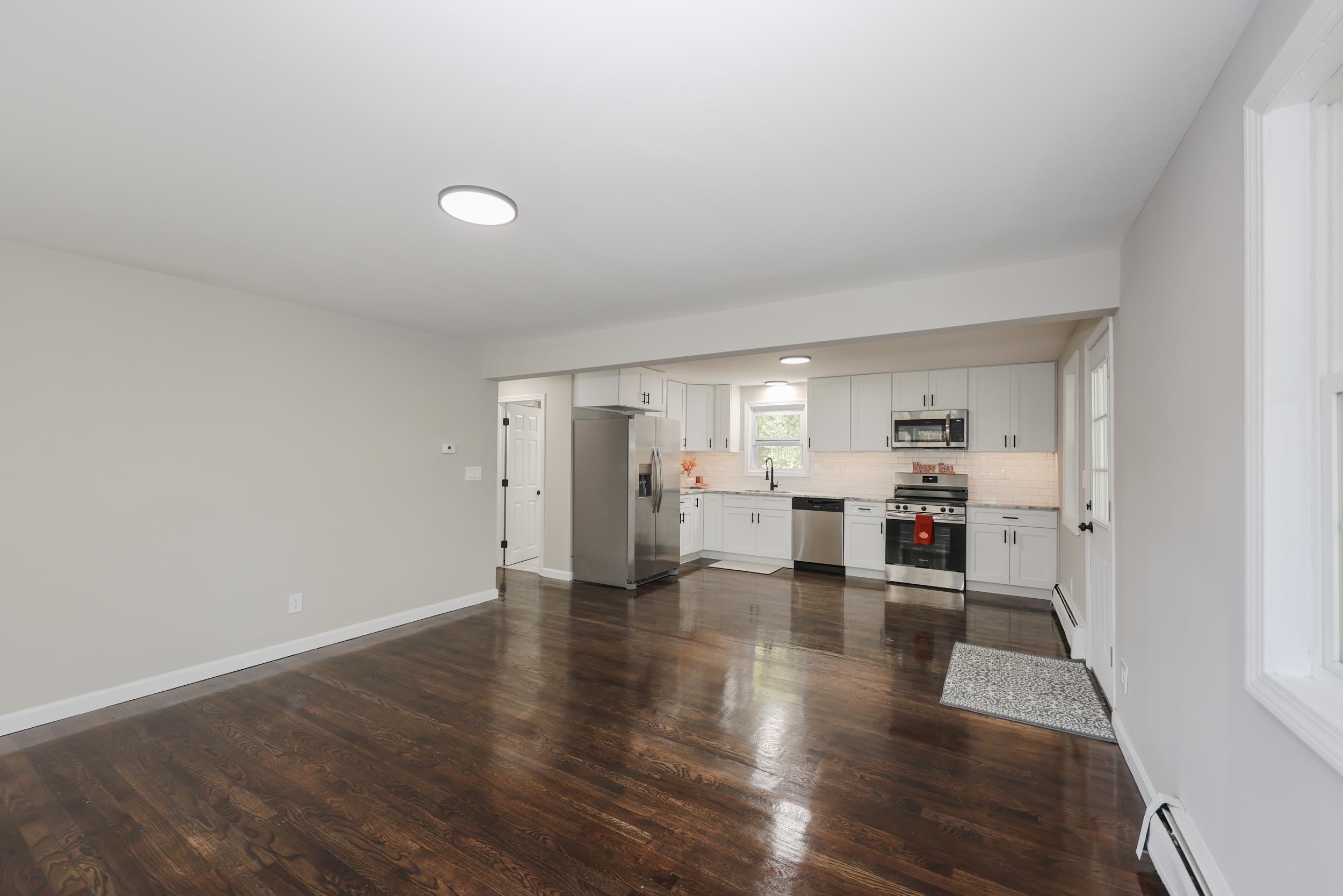 1 B Sheraton Drive B