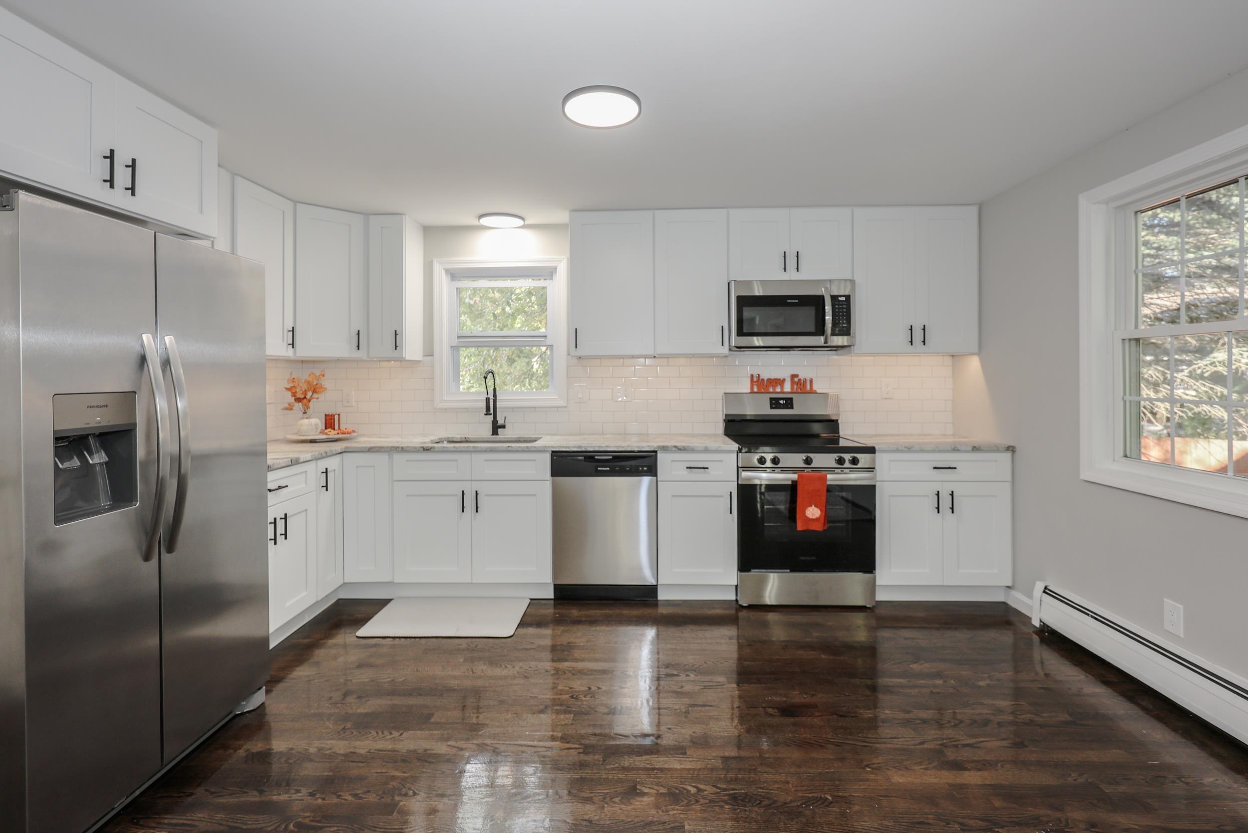 1 B Sheraton Drive B