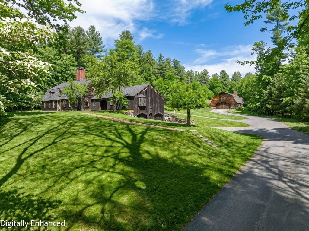 Photo of 143 Worcester Road, Hollis, NH 03049 (MLS # 5061620)