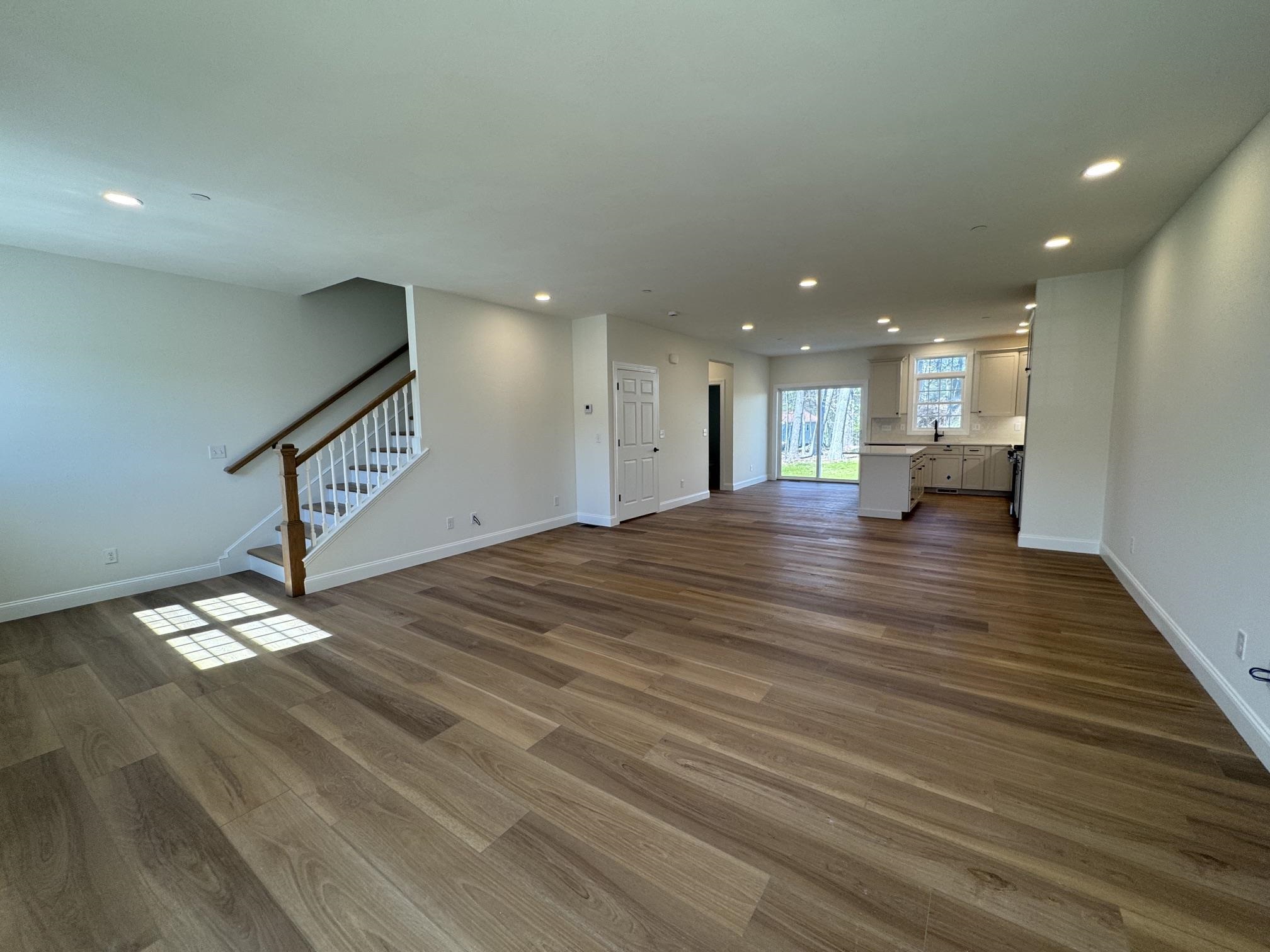 6B Dearborn Circle