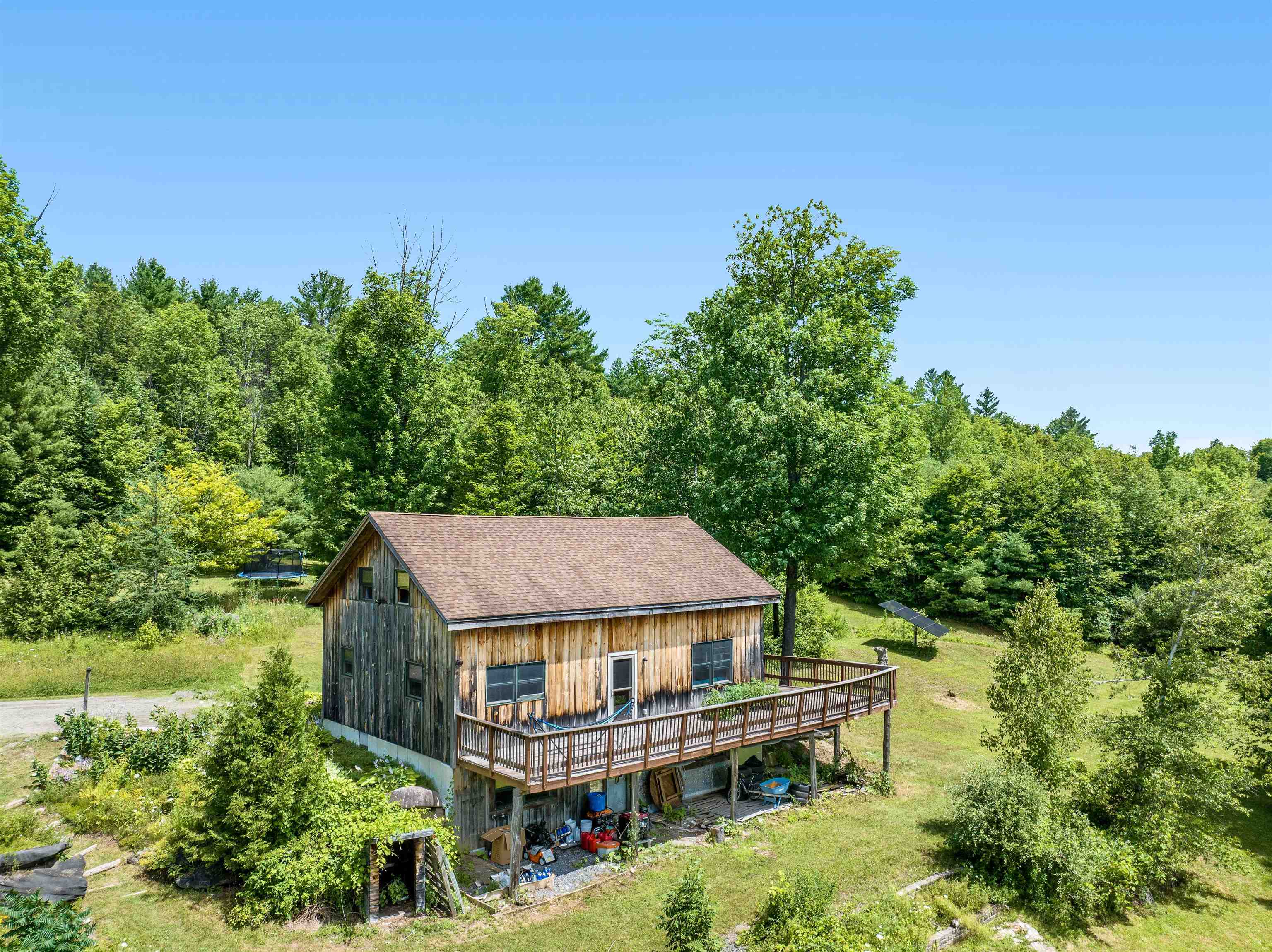 1382 Penny Lane