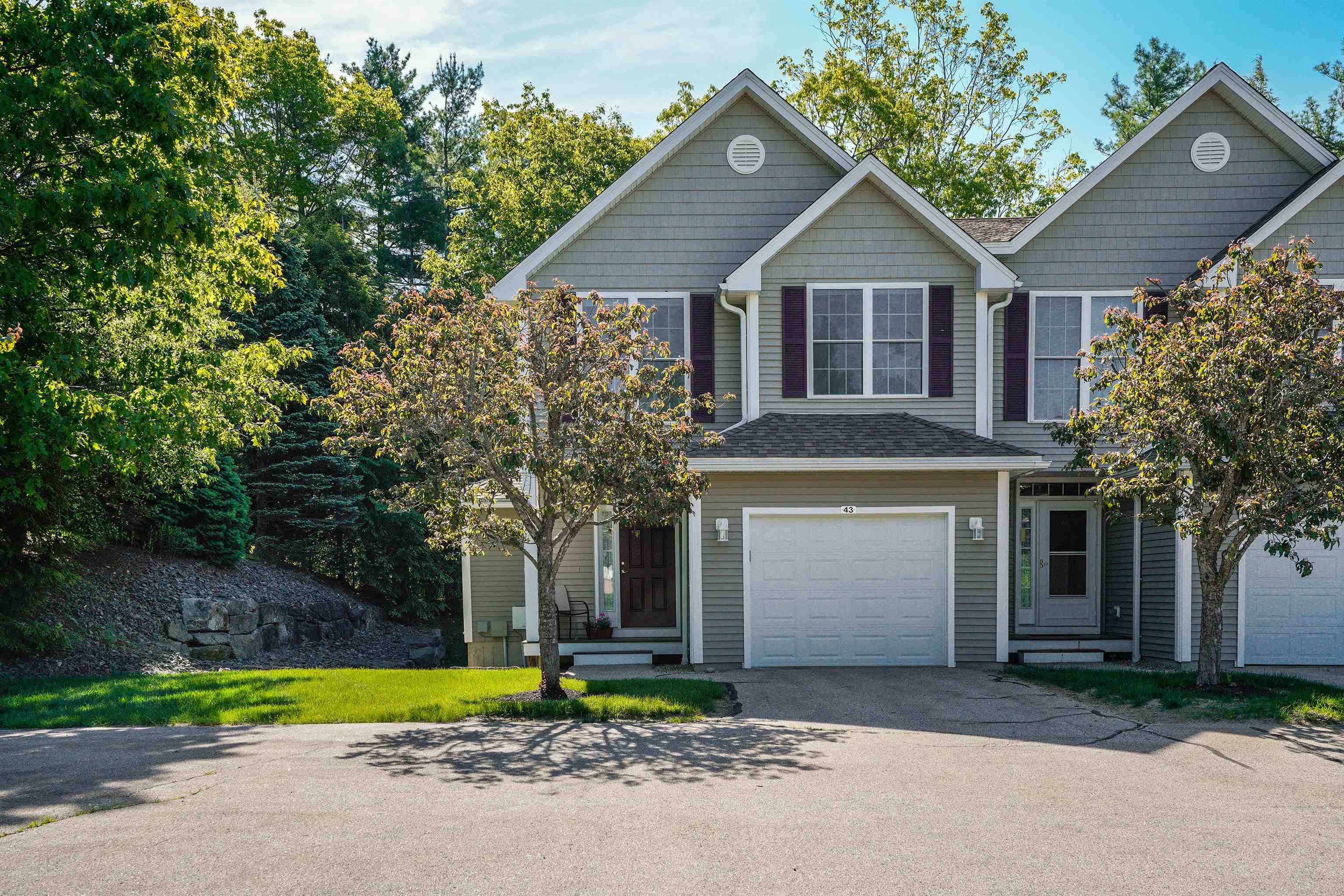 43 Ledgeview Drive
