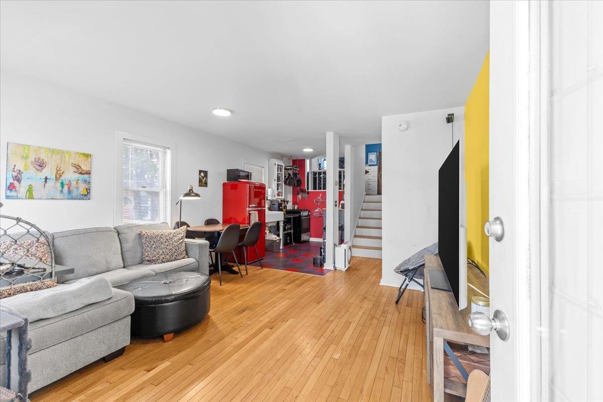 62 Lakeview Terrace B