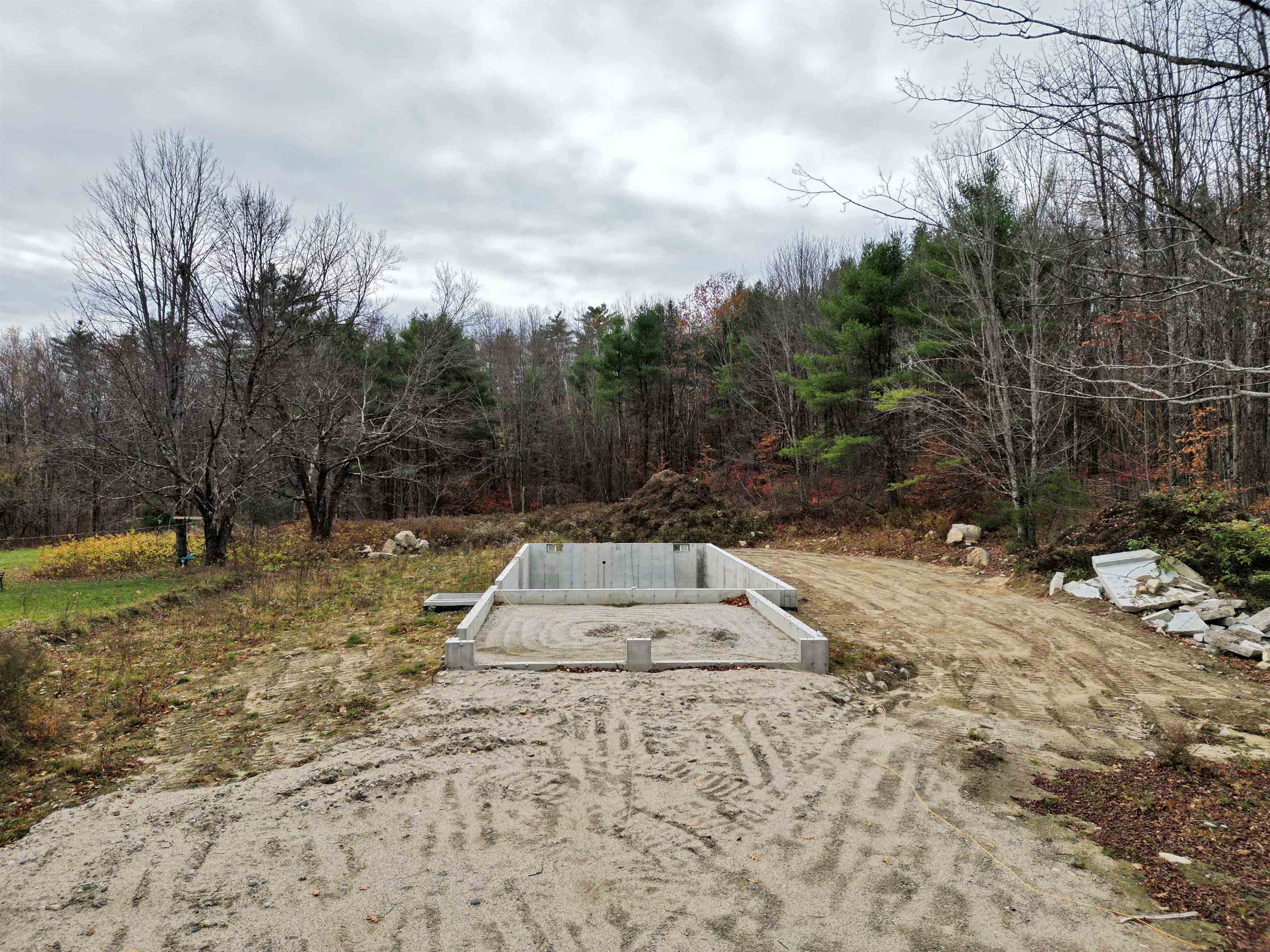 1618 Lovell Lake Road lot 27