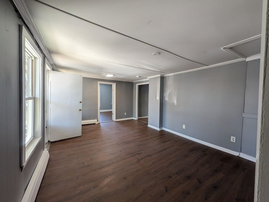 Photo of 1315 Walnut Street #3, Claremont, NH 03743 (MLS # 5077768)