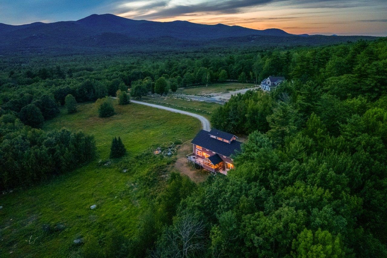 11 Winners Circle Farm Road