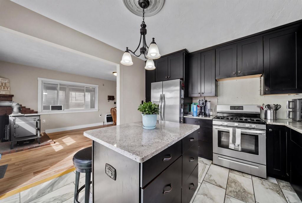 Photo of 44 Dean Road, Danbury, NH 03230 (MLS # 5085885)