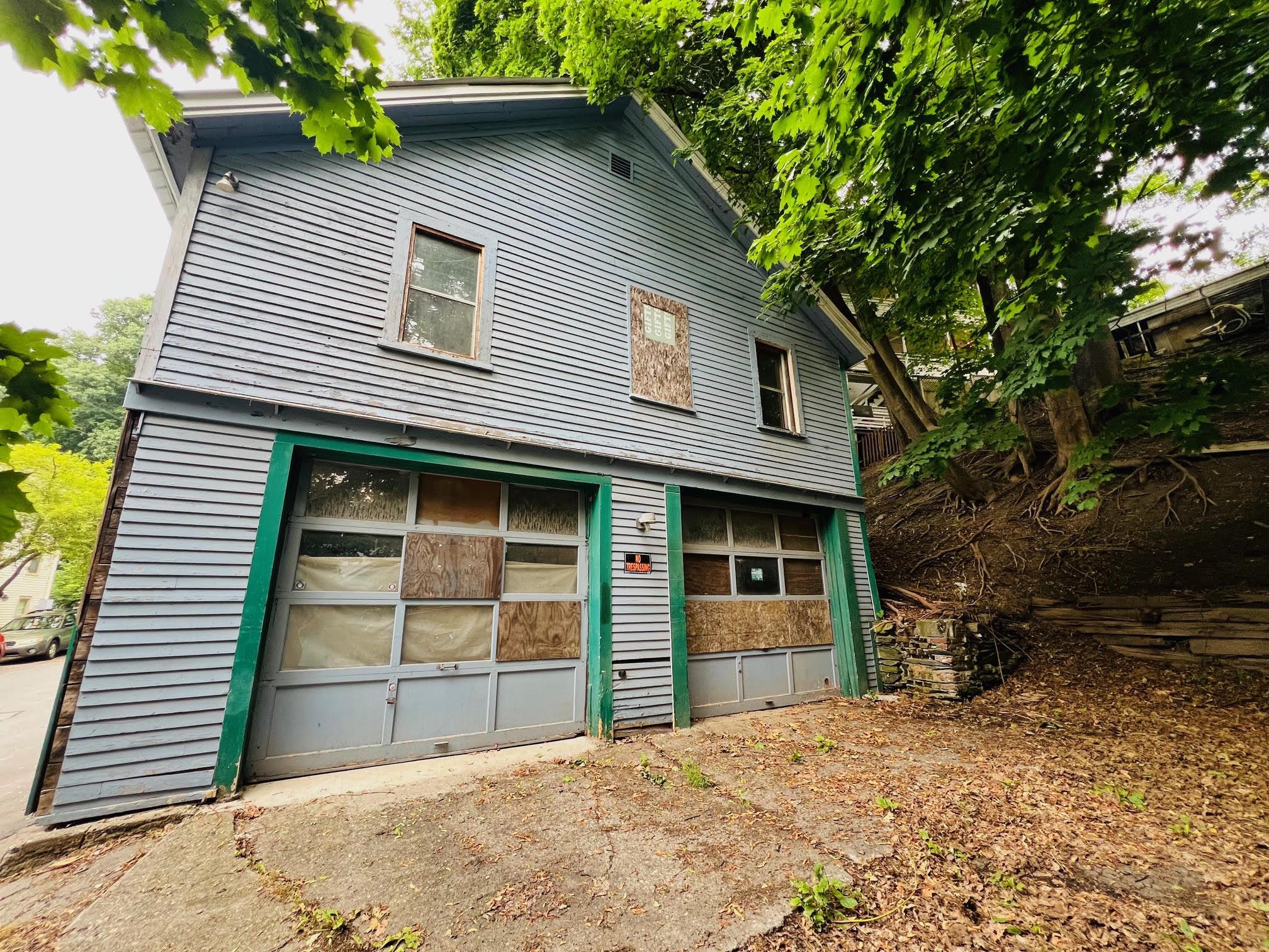 14 Spring Street
