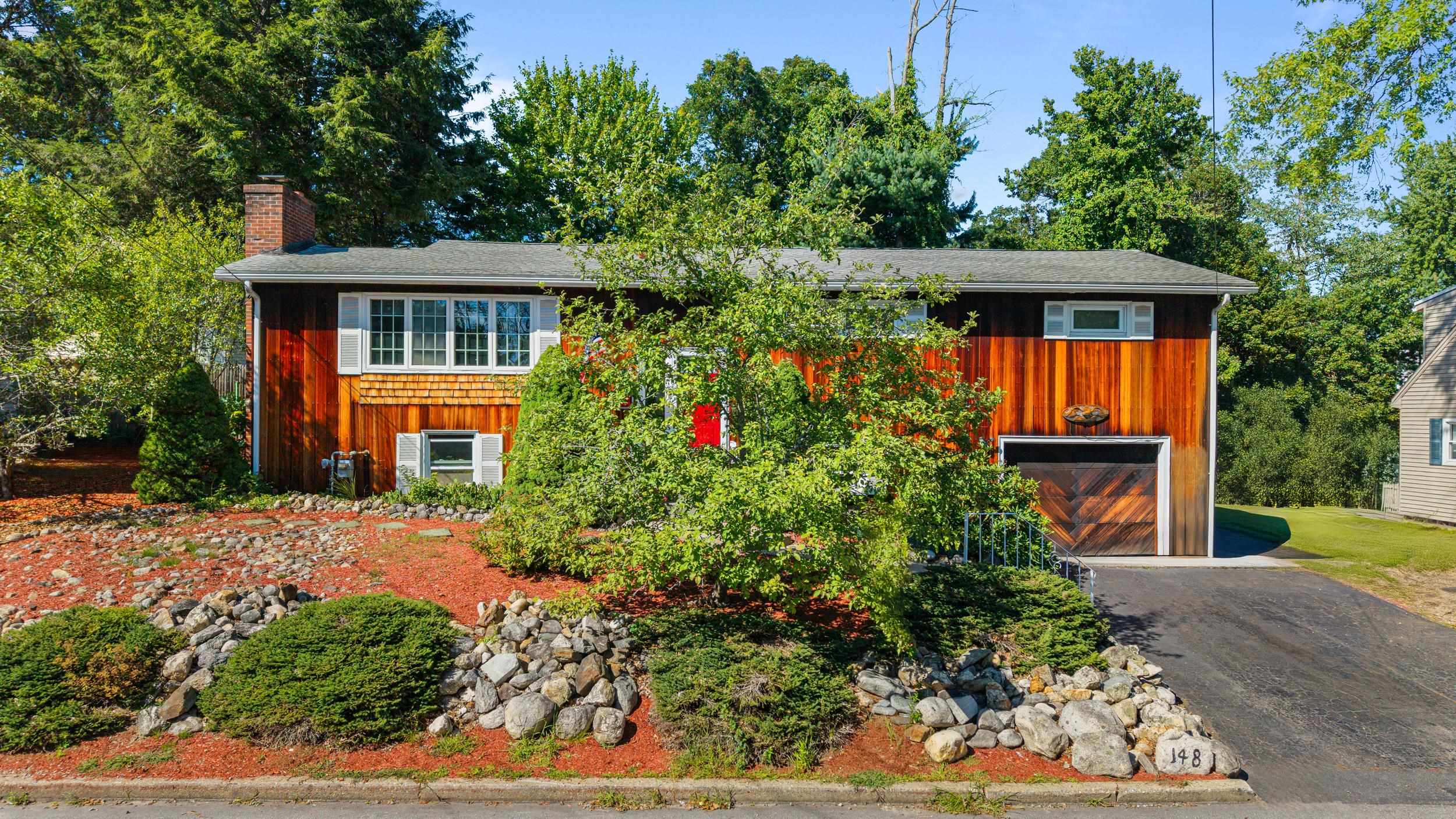 148 Dave Street