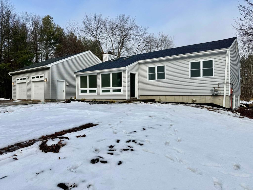 Photo of 5 Dwyer Street, Merrimack, NH 03054 (MLS # 5074057)