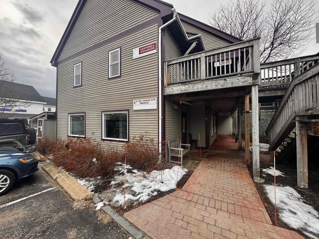 Photo of 29 Mill Street #D, Wolfeboro, NH 03894 (MLS # 5081036)