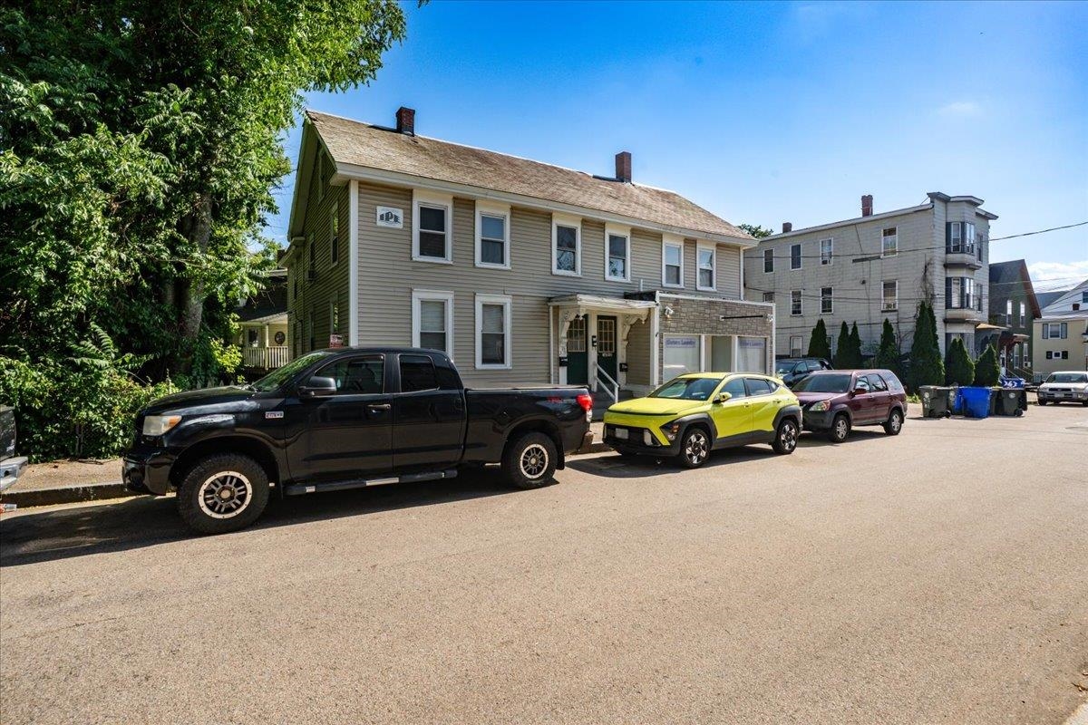 367 Amherst Street