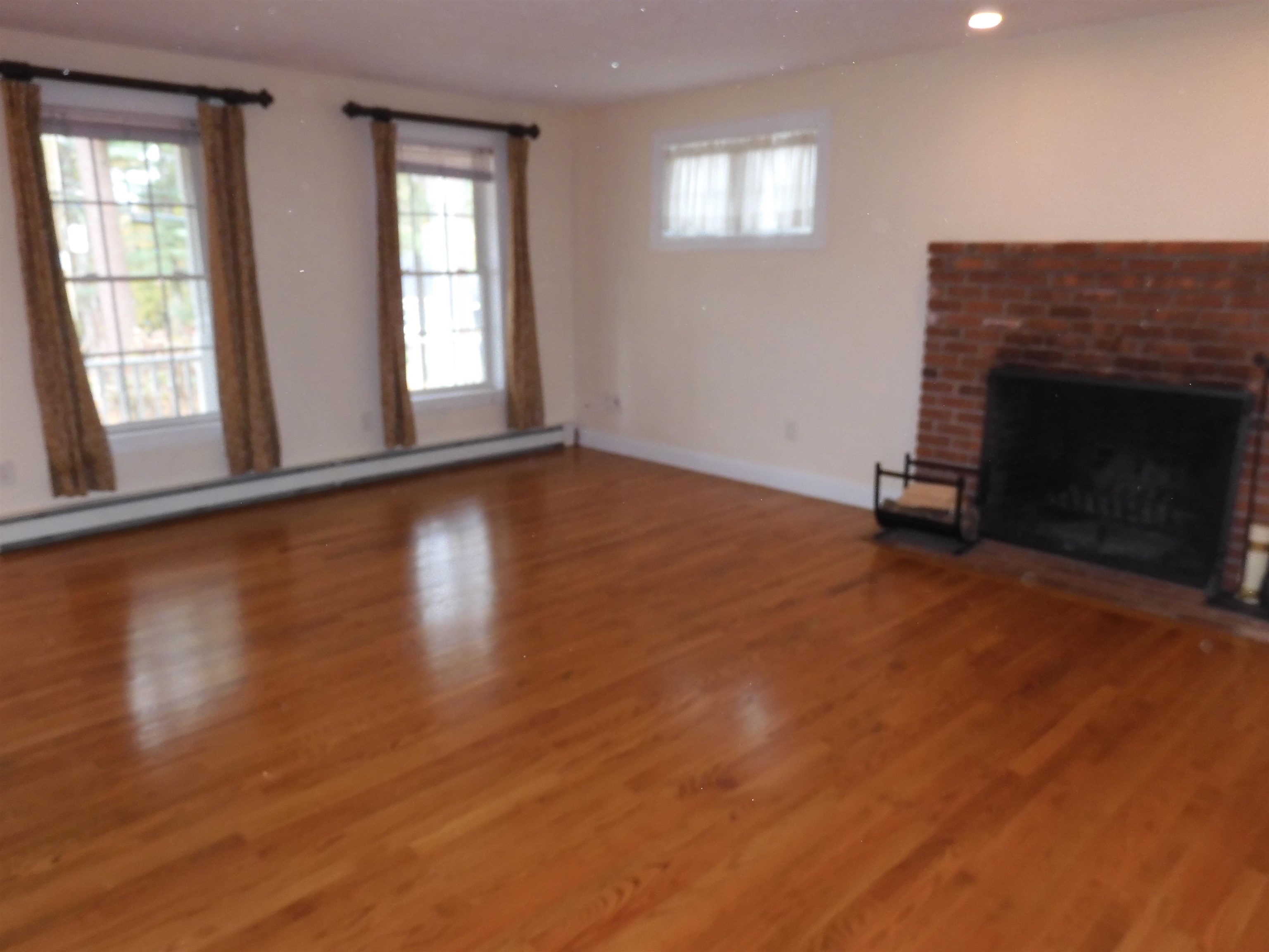 27 Martins Ferry Road