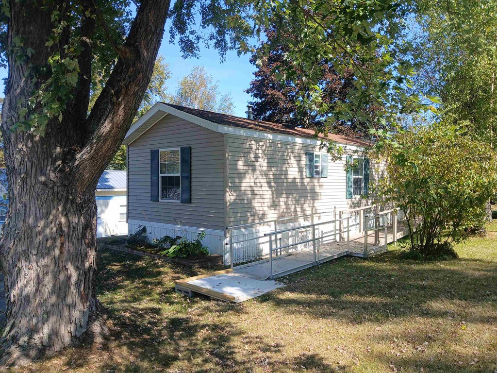 Photo of 86 NH Route 4A Park #7L, Lebanon, NH 03766 (MLS # 5060998)