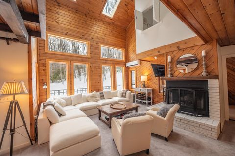 37B Suntec Loop Dover VT 05356