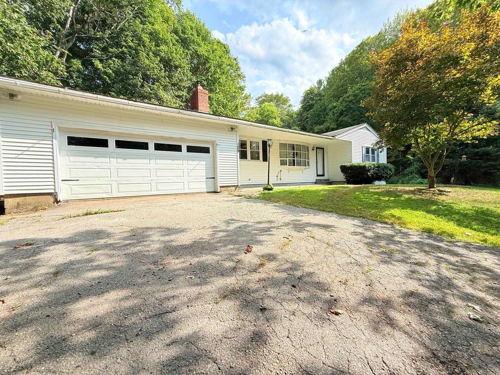 Photo of 129 Chestnut Street, Claremont, NH 03743 (MLS # 5060527)