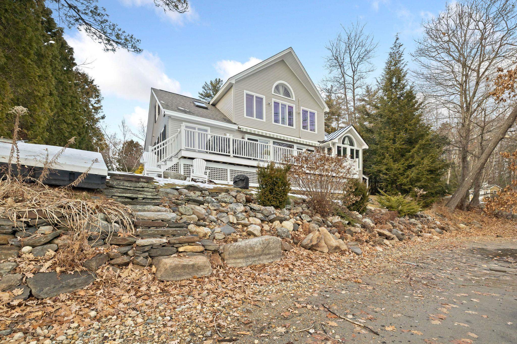 46 North Shore Road