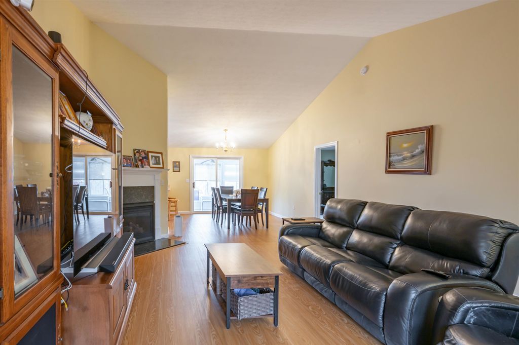 Photo of 4 Myopia Lane, Nashua, NH 03063 (MLS # 5081617)