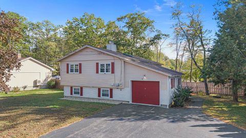 8 Cardinal Road Concord NH 03301