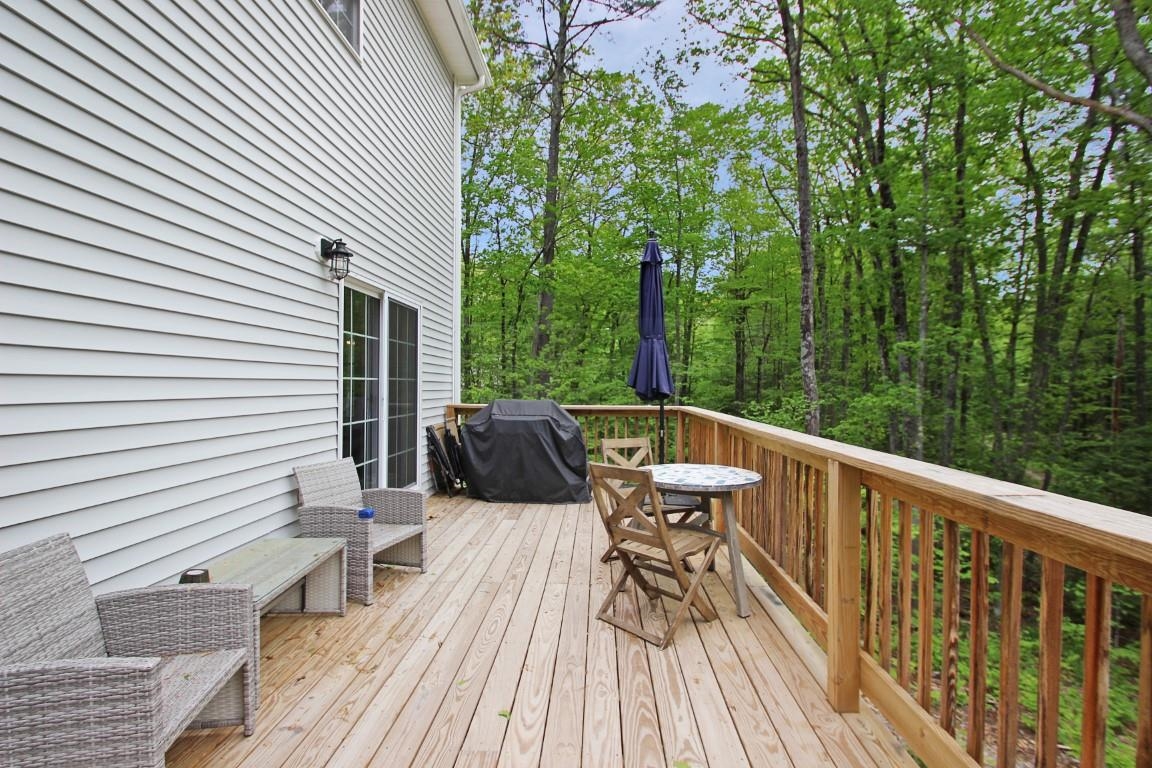 5 Mooers Road