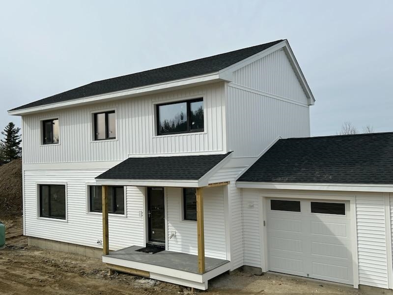 11 Windsor Lane A