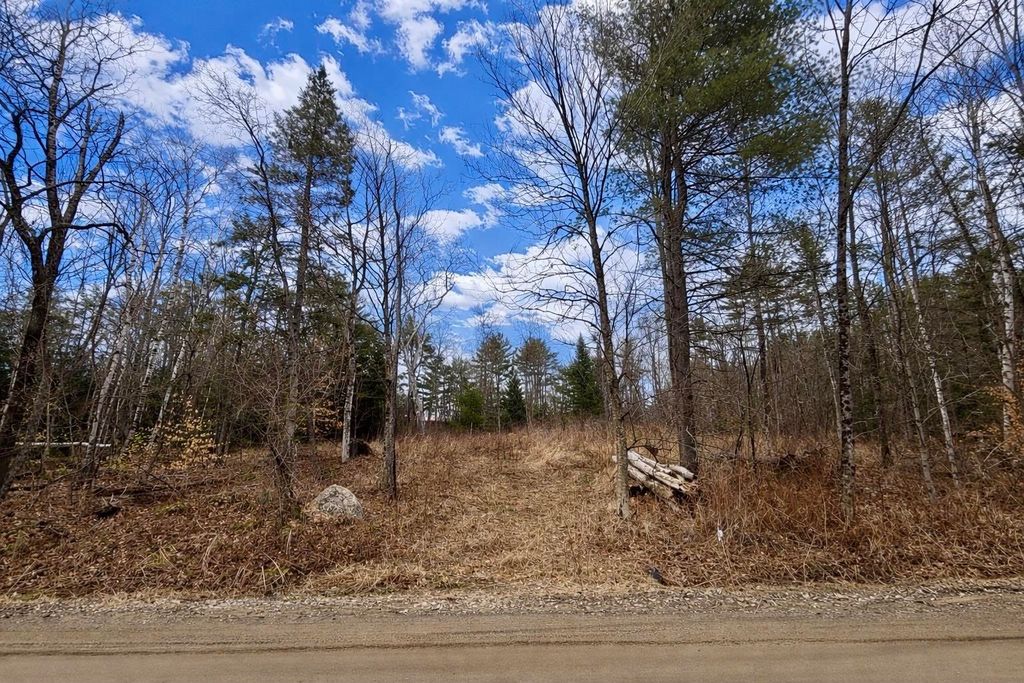 Photo of 354 Lakeside Drive, Haverhill, NH 03785 (MLS # 5080945)