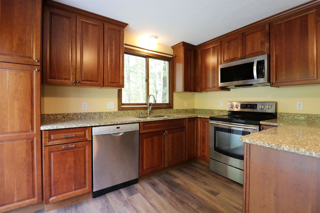 Photo of 28 Manchester Drive, Lebanon, NH 03766 (MLS # 5060020)