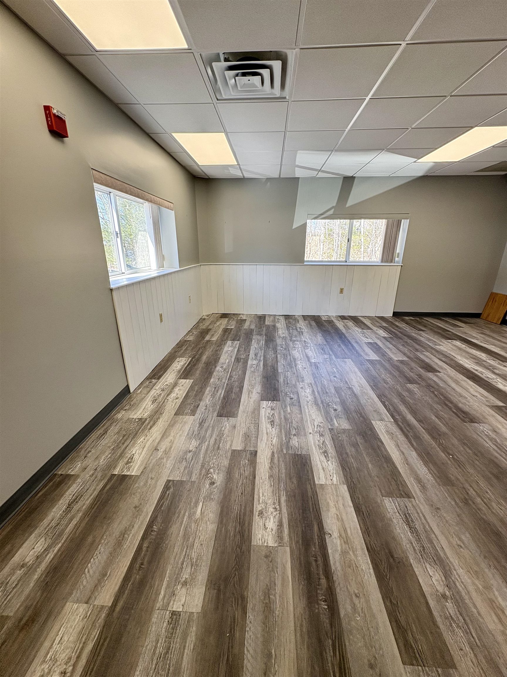 187 Londonderry Turnpike 1